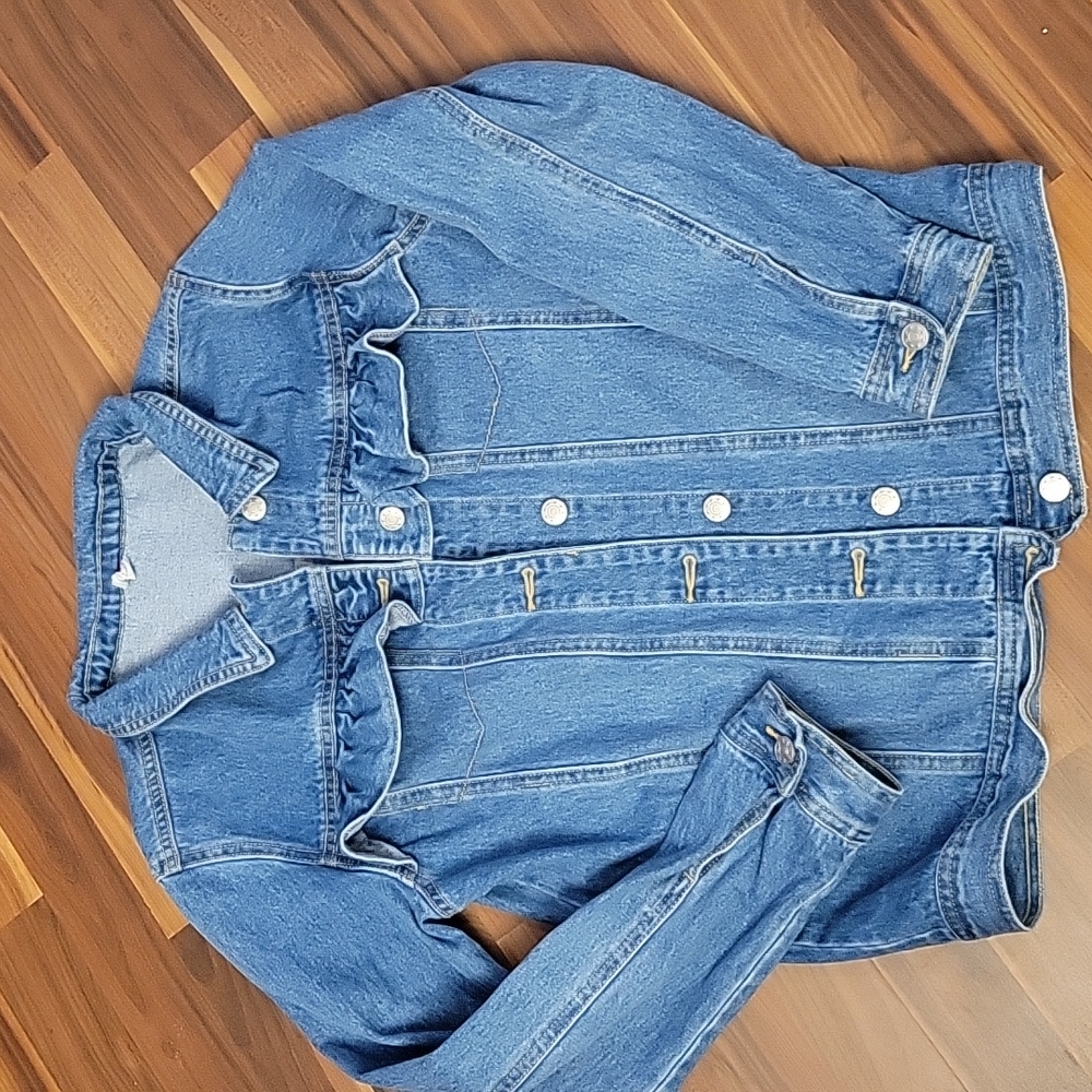 Girls Denim Jacket Ruffle Pockets size XXL Trendy NWOT